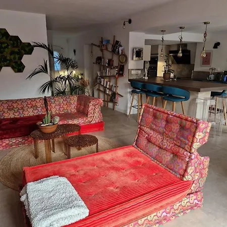 Villa Jolie Maison A 10 Mn A Pied Du Centre D'aix-en-provence *