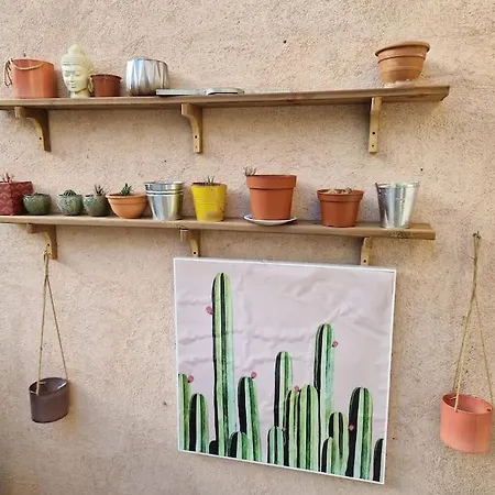 Jolie Maison A 10 Mn A Pied Du Centre D'aix-en-provence *
